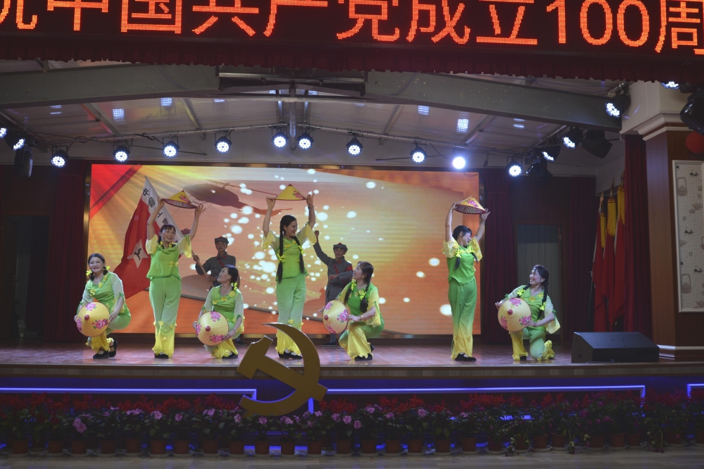 622c3ef8eb692.jpg 622c3ef8eb692.jpg