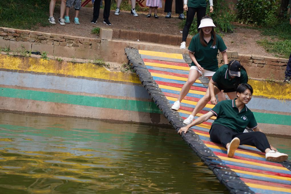 6301f35daedda.jpg 6301f35daedda.jpg